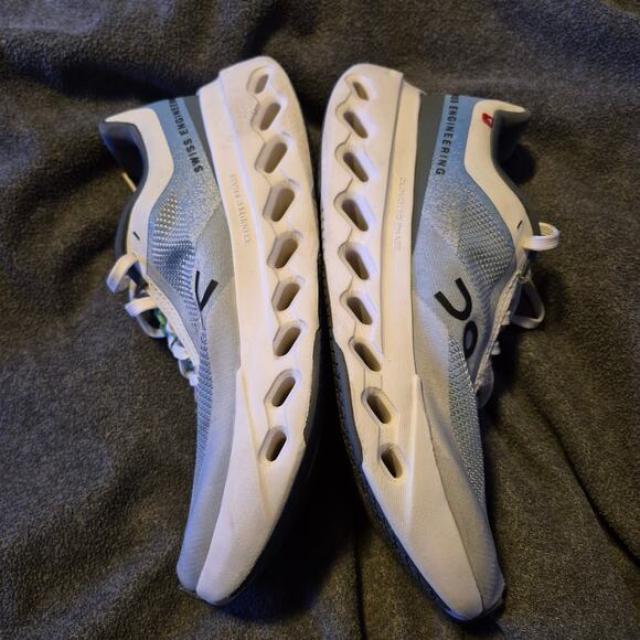 On Cloudsurfer Next running shoe Niagara and White colorway womens size 7 - Picture 4 of 7